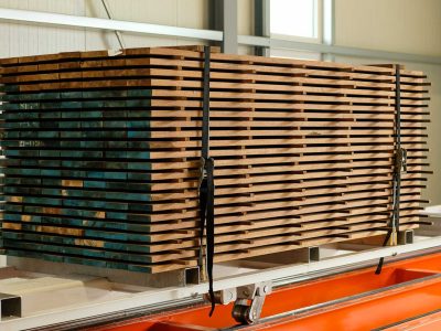 isve-wood-img02.jpg
